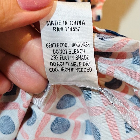 THML | Geometric Print Ruffle Blouse - Picture 5 of 5